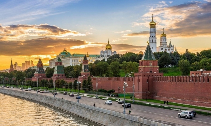 The territory of the Moscow Kremlin and its Cathedrals - In Russia with Max