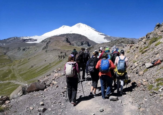 Active hiking tour Moscow – Elbrus region - In Russia con Max