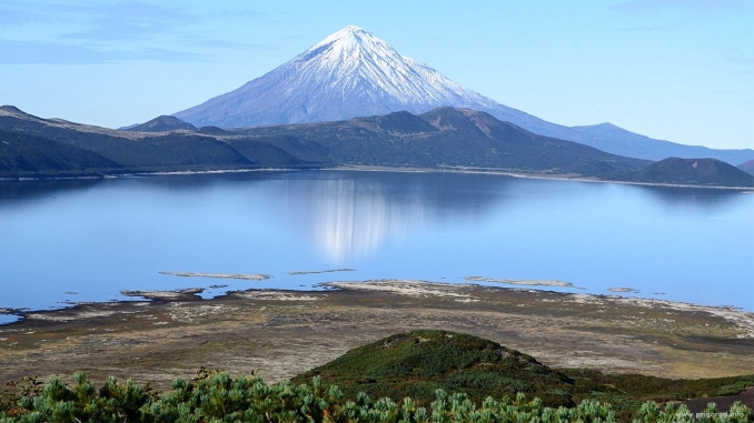 The best of Kamchatka: volcanos, hot springs, the Pacific Ocean - In Russia con Max
